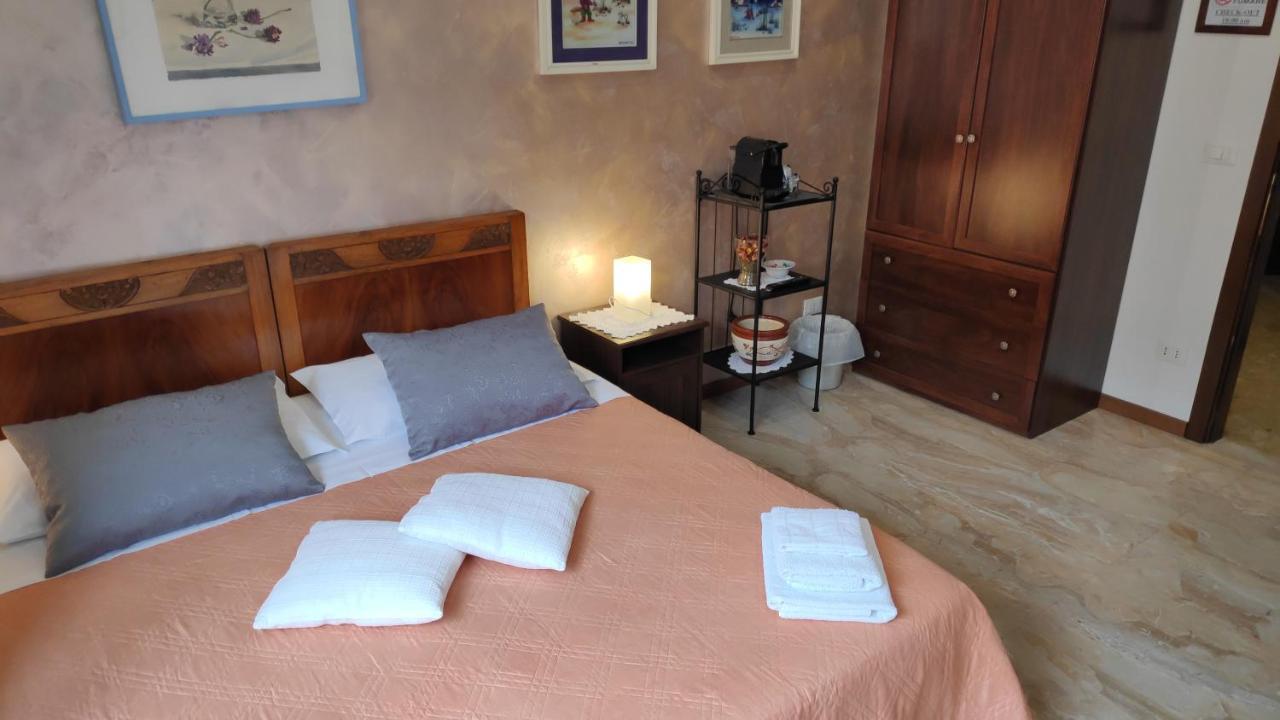 Bed & Breakfast Centrale Bologna Esterno foto
